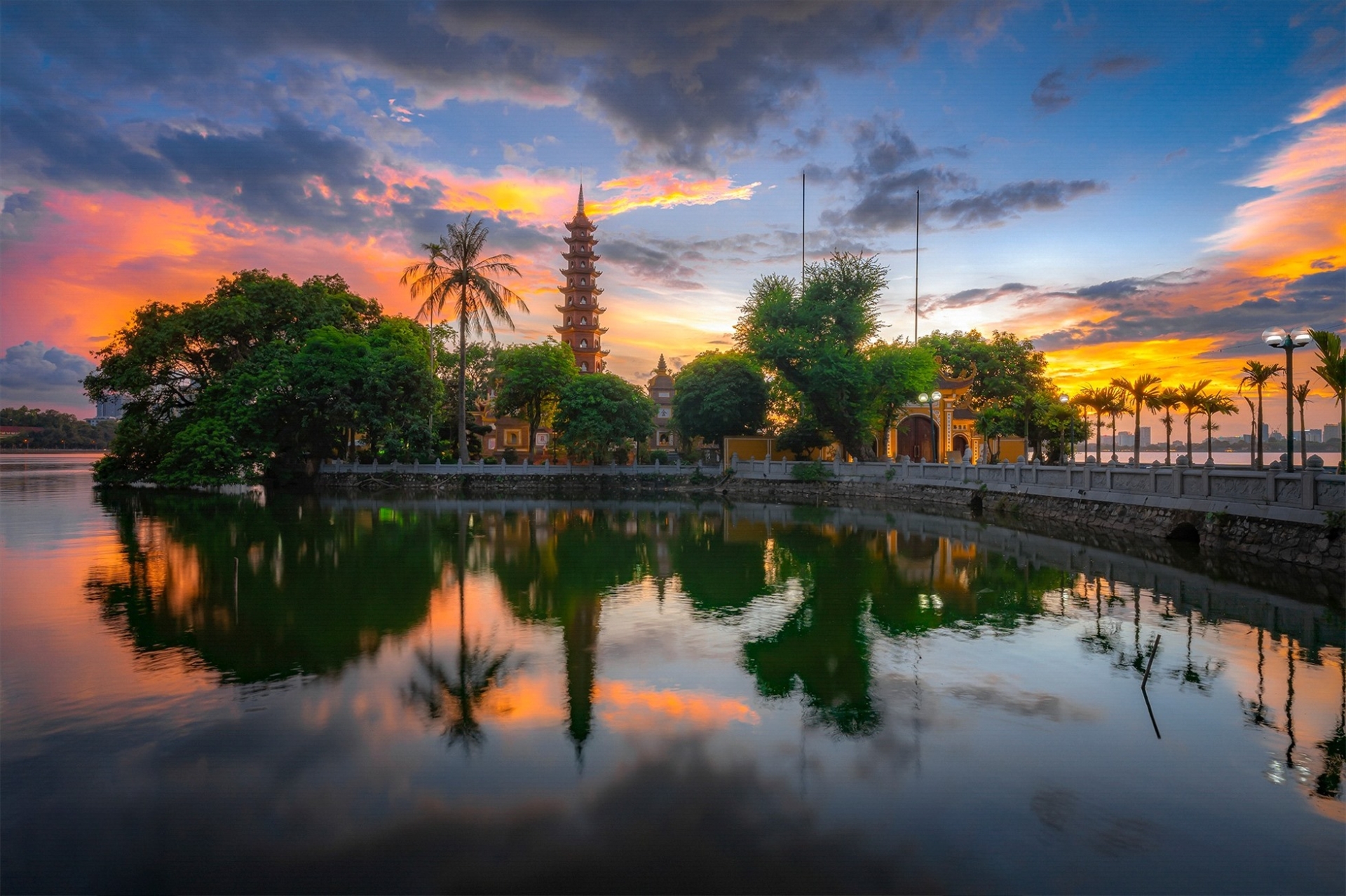 Hà Nội City 1 Ngày – Khám Phá Thủ Đô Ngàn Năm Văn Hiến
